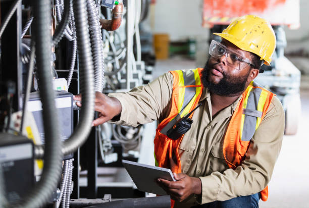 Best Licensed Electrician  in Lake Mawk, OH